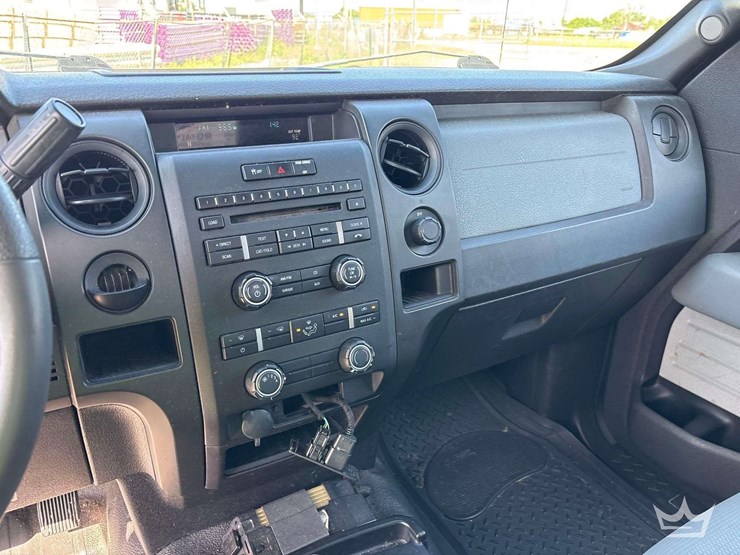 2014-ford-f150-image-17