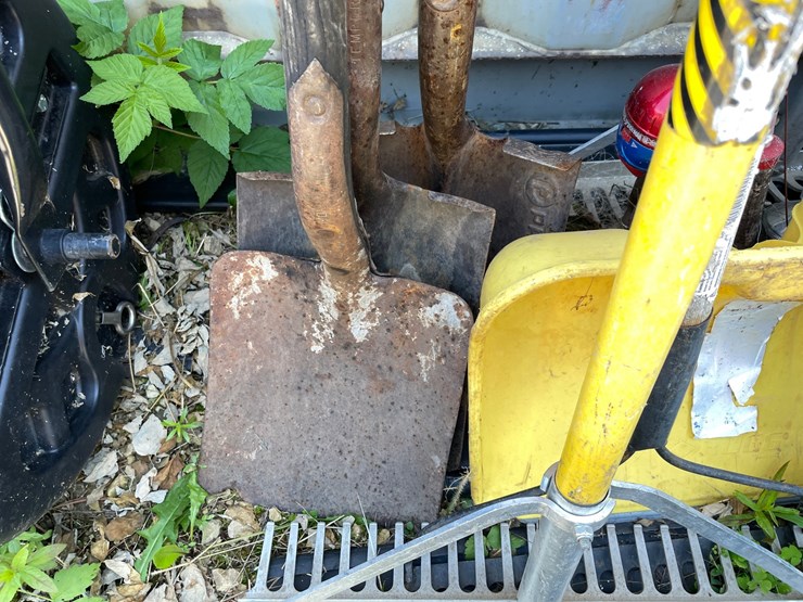 #7148-•-handled-tools-image-10