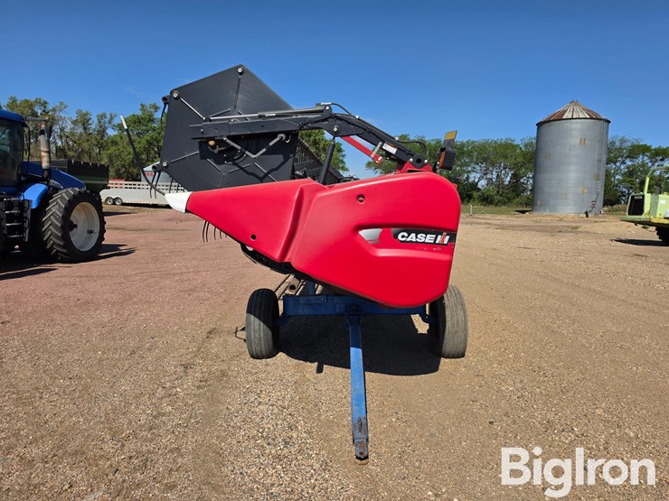 2011-case-ih-3020-image-8