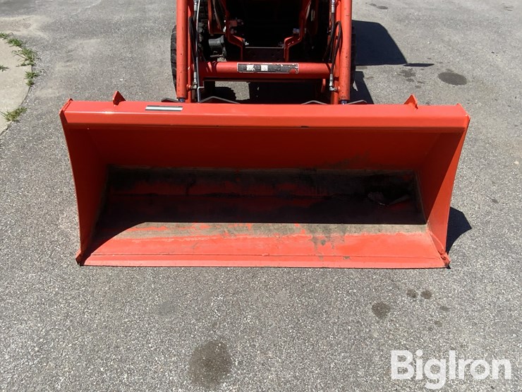2020-kubota-lx2610hsd-image-14