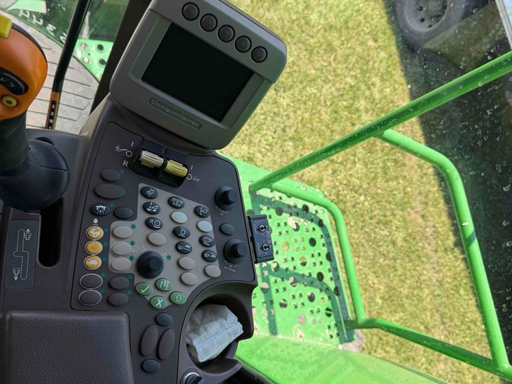 2008-john-deere-9670-sts-image-19