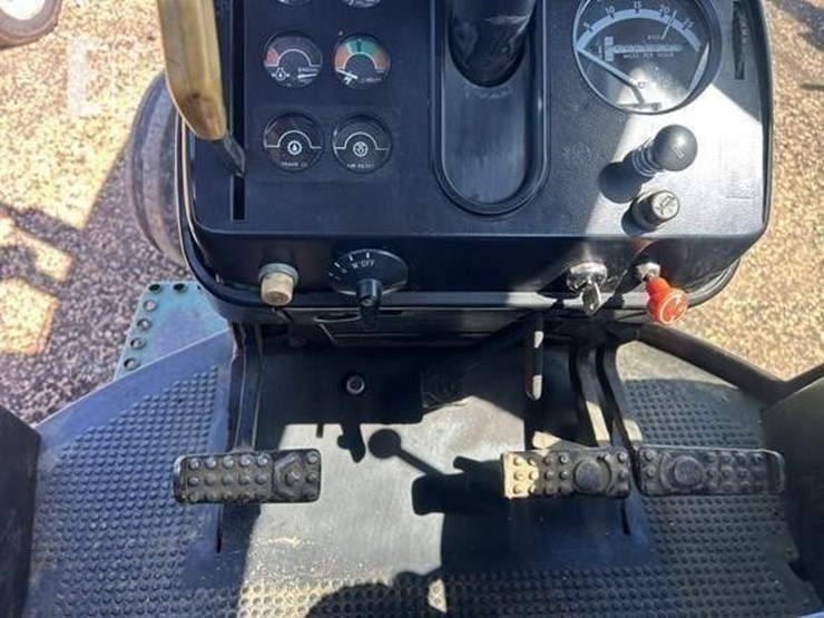 john-deere-4640-image-11