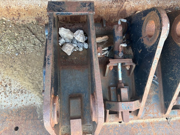 new-holland-lw170-image-85
