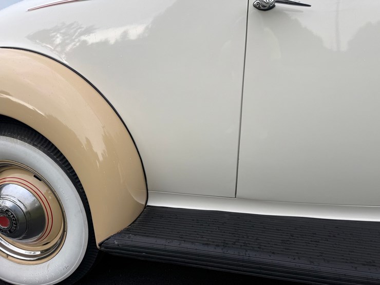 #1372-•-1937-packard-115-c-coupe-image-38