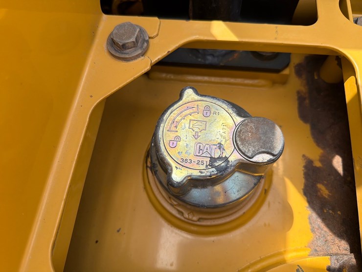 caterpillar-336el-image-57