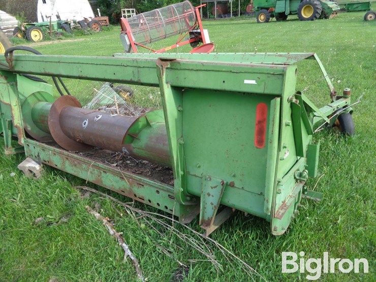 john-deere-212-image-11
