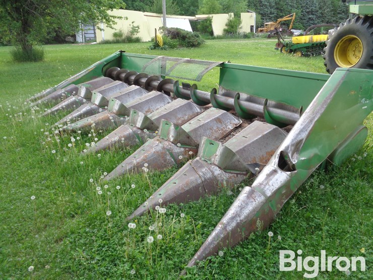 john-deere-843-image-1