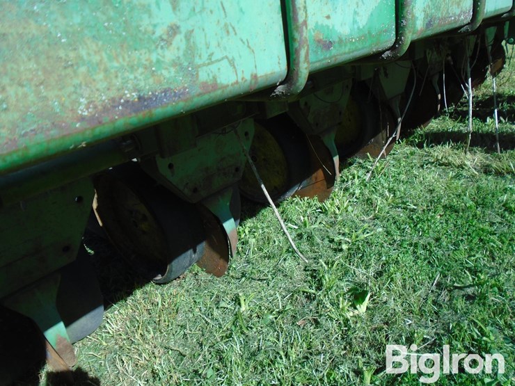 john-deere-7100-image-19