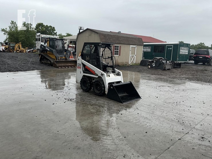 2012-bobcat-s70-image-6