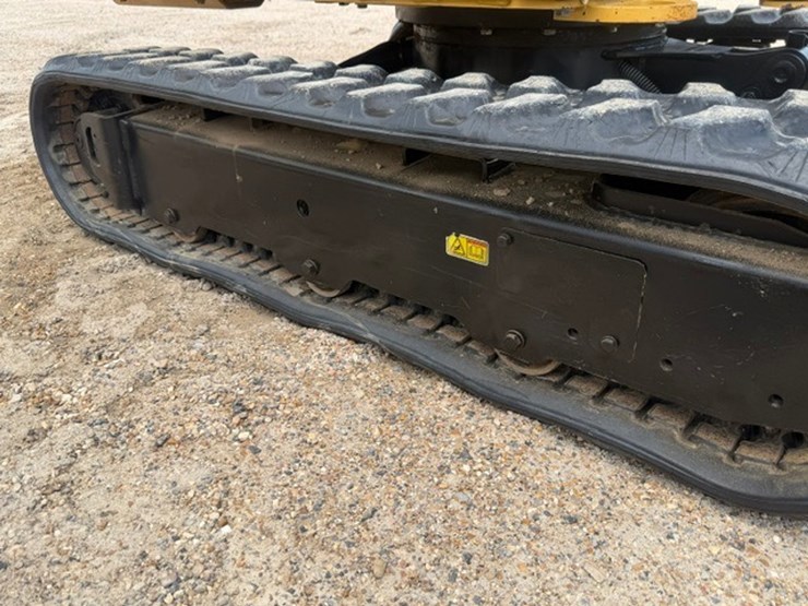 caterpillar-301.8-image-65