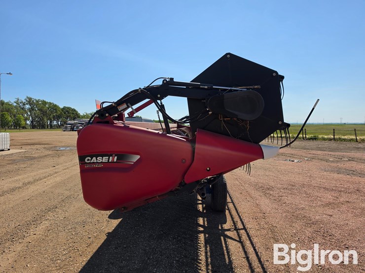 2011-case-ih-3020-image-4