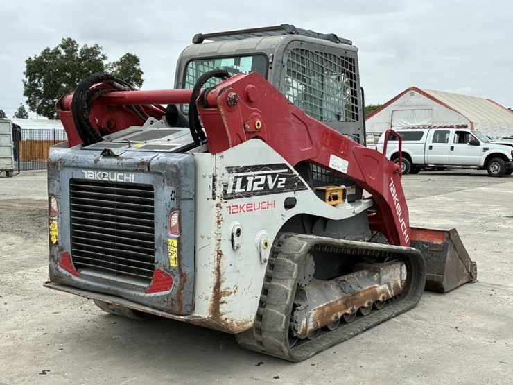 2018-takeuchi-tl12-image-3