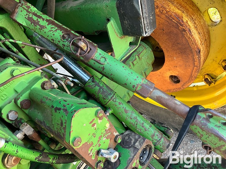 1980-john-deere-4440-image-18