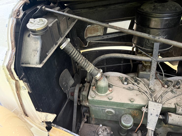 #1372-•-1937-packard-115-c-coupe-image-53