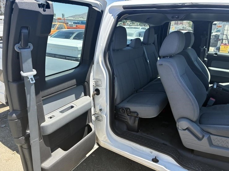 2014-ford-f150-image-12