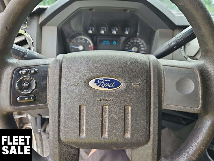 2012-ford-f350-image-19