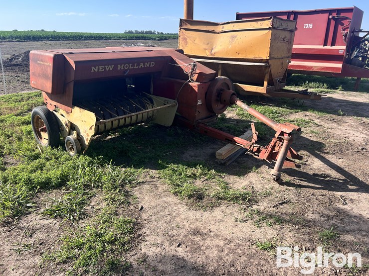 new-holland-271-image-1