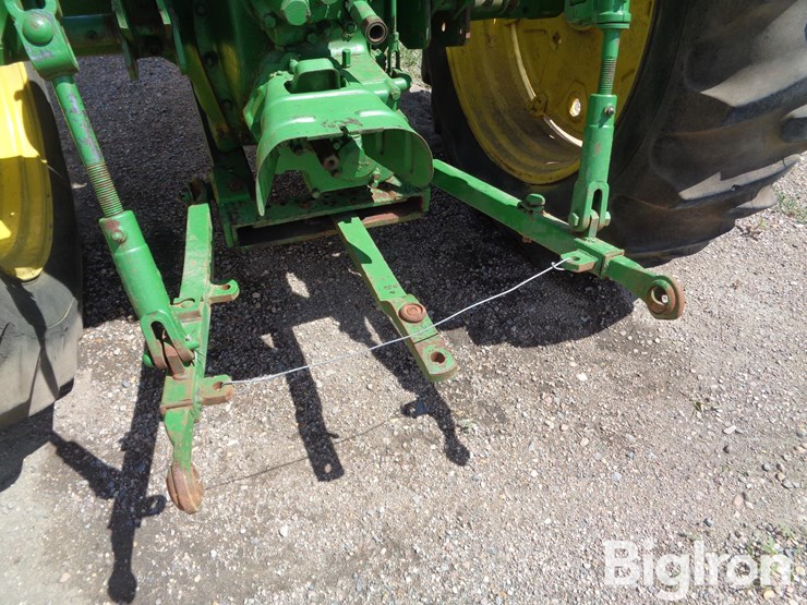 1955-john-deere-70-image-9