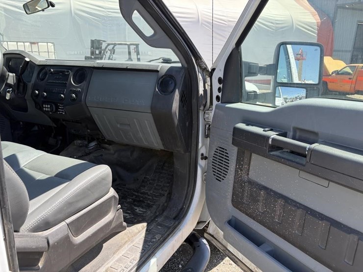 2011-ford-f250-image-10