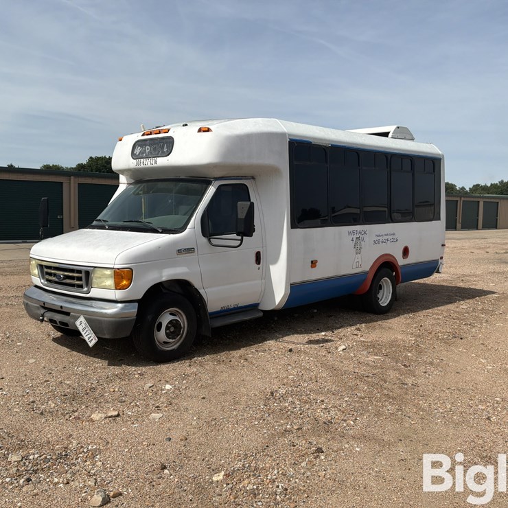 2006 FORD TRANSIT