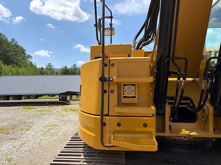 caterpillar-328d-lcr-image-45
