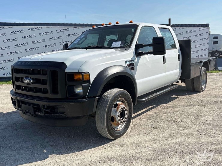 2008-ford-f550-image-1