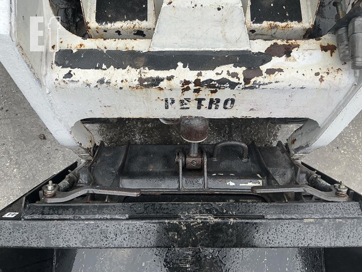 2013-bobcat-s70-image-10