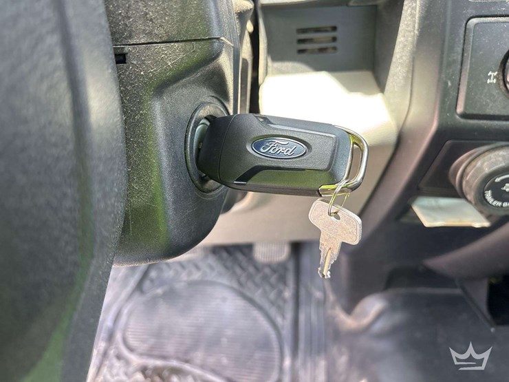 2016-ford-f150-image-26