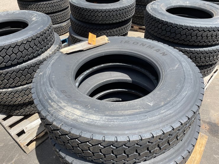 #6521-•-set-of-(4)-semi-tires-image-5