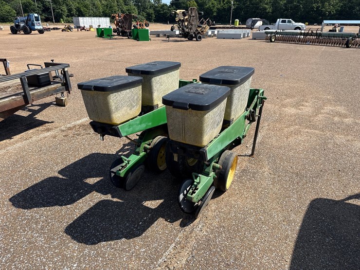 john-deere-2-image-4