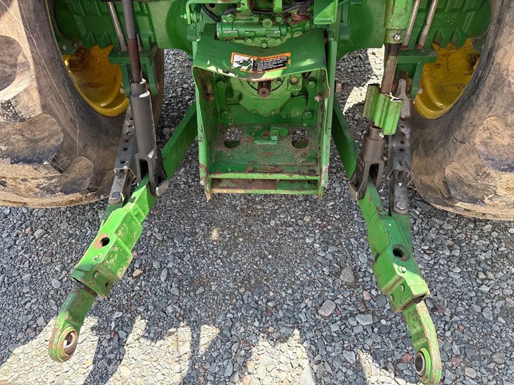 2018-john-deere-5065e-image-38