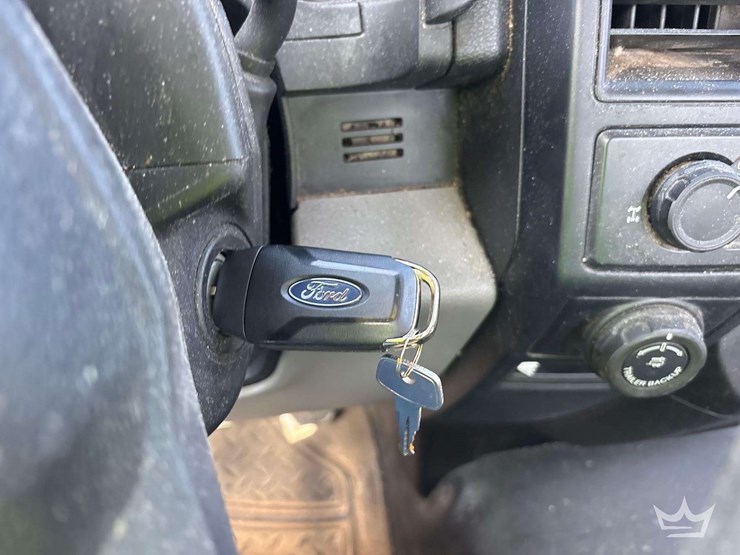 2016-ford-f150-image-26