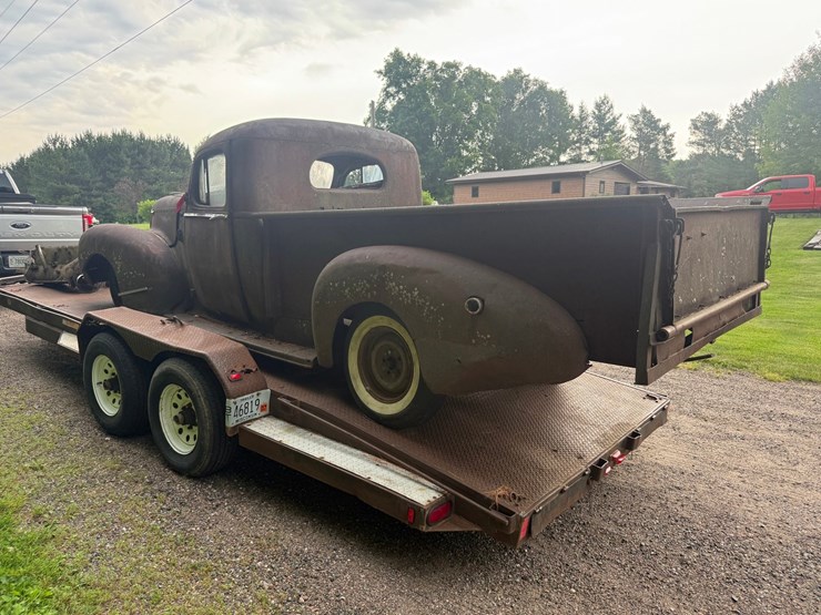 #1371-•-1946-hudson-pickup-truck-image-3