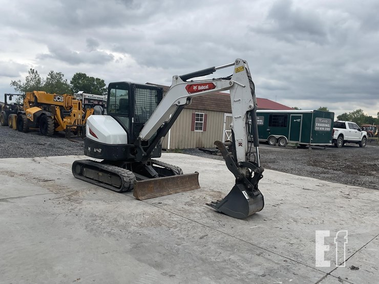 2022-bobcat-e42-image-6