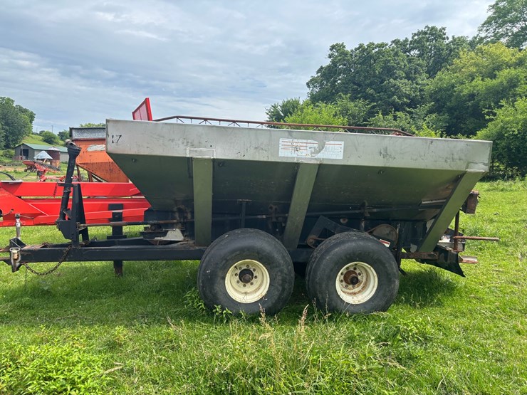#2225-•-adams-fertilizer-trailer-image-1