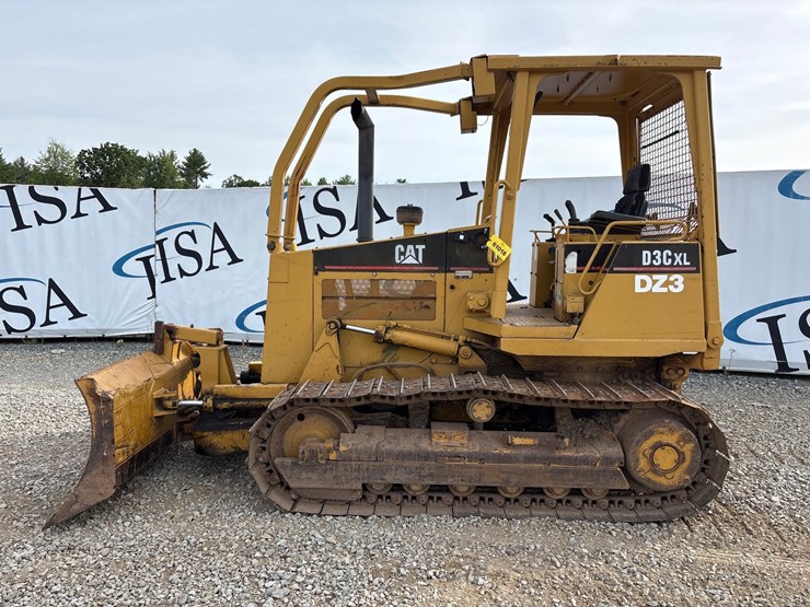 caterpillar-d3c-xl-image-2