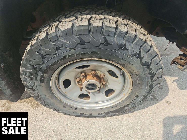 2011-ford-f350-image-13