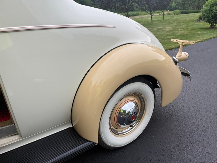 #1372-•-1937-packard-115-c-coupe-image-30