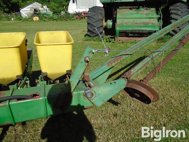 john-deere-7100-image-15