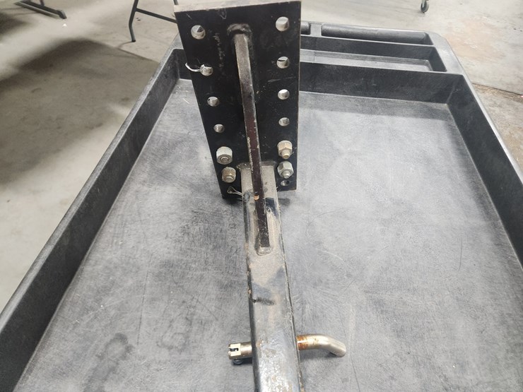 #399-•-pintle-hitch-image-5