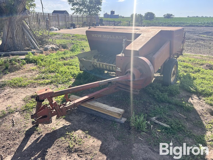 new-holland-271-image-3