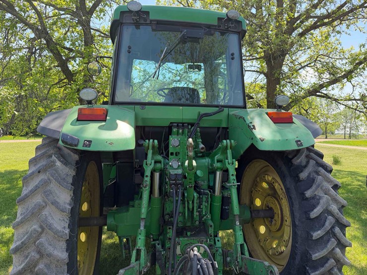 john-deere-7810-image-7