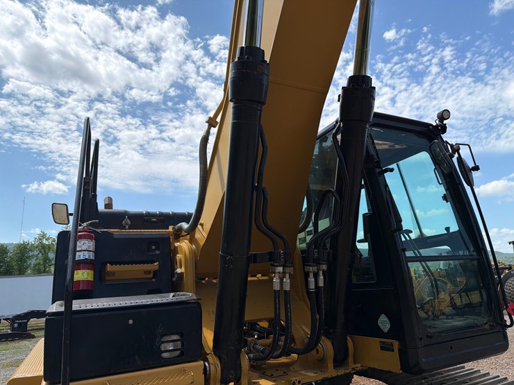 caterpillar-336el-image-25