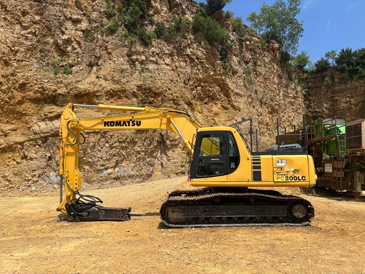 komatsu-pc200-lc-6le-image-1