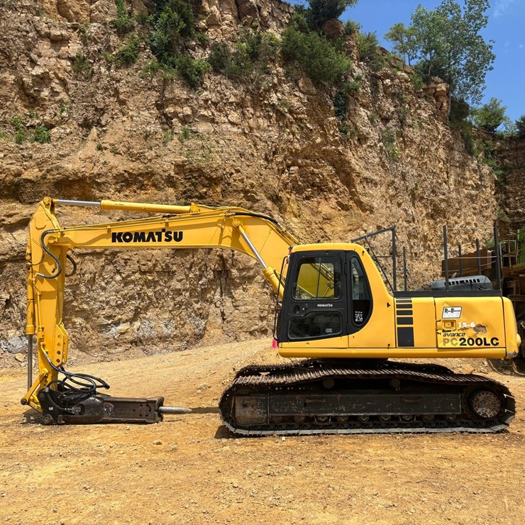 KOMATSU PC200 LC-6LE
