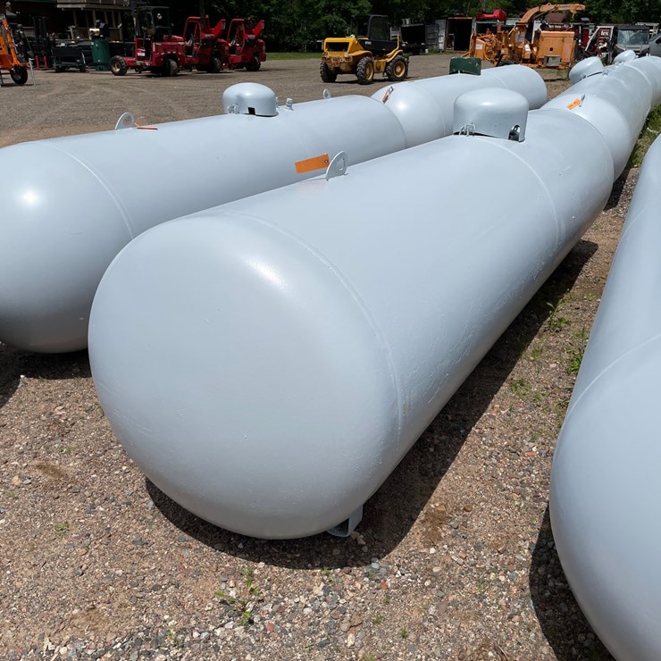 #6507 • 1000 Gallon LP Propane Tank