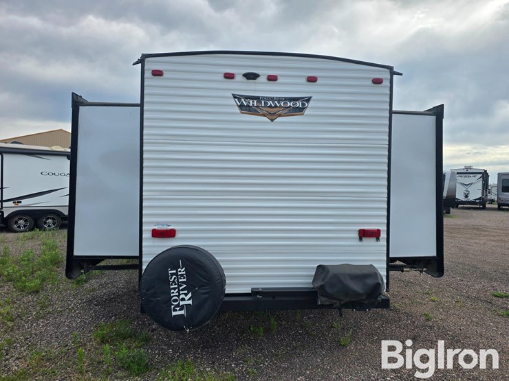 2021-forest-river-wildwood-31lqbts-t/a-travel-trailer-image-6