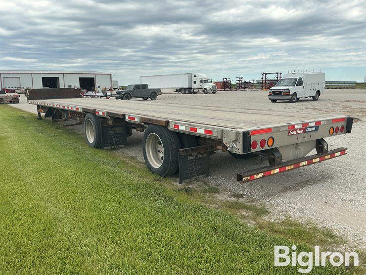 2013-great-dane-trailer-image-7
