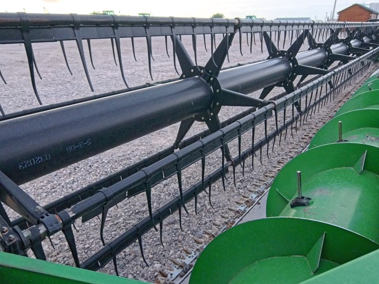 john-deere-635f-image-17