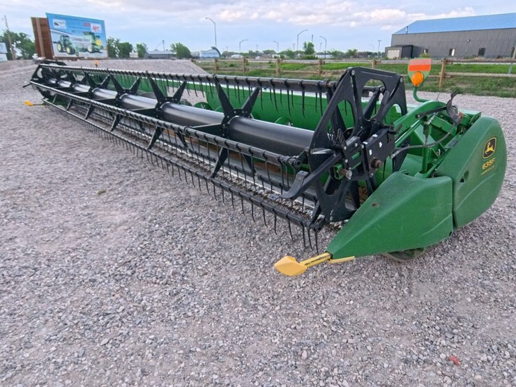 john-deere-635f-image-9